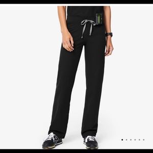 Figs Livingston scrub pants size small